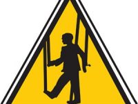 SANTÉ PUBLIQUE : COMMENT LE CONTRÔLE DES POPULATIONS S’ACCENTUE(Augustin de Livois)