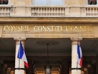 LE DROIT ET LA JUSTICE “EN MARCHE” (L’Imprécateur)