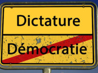 COVID : DE LA DÉMOCRATIE À LA DICTATURE SANITAIRE (L’Imprécateur)