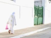 BURKINI : LES LARMES D’UNE MAROCAINE… (Mouna)
