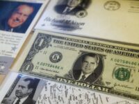 LA MONDIALISATION DU DOLLAR (Jean Goychman)