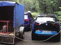 VOITURE ÉLECTRIQUE : ILS COMMENCENT À DÉCHANTER (Suricate)